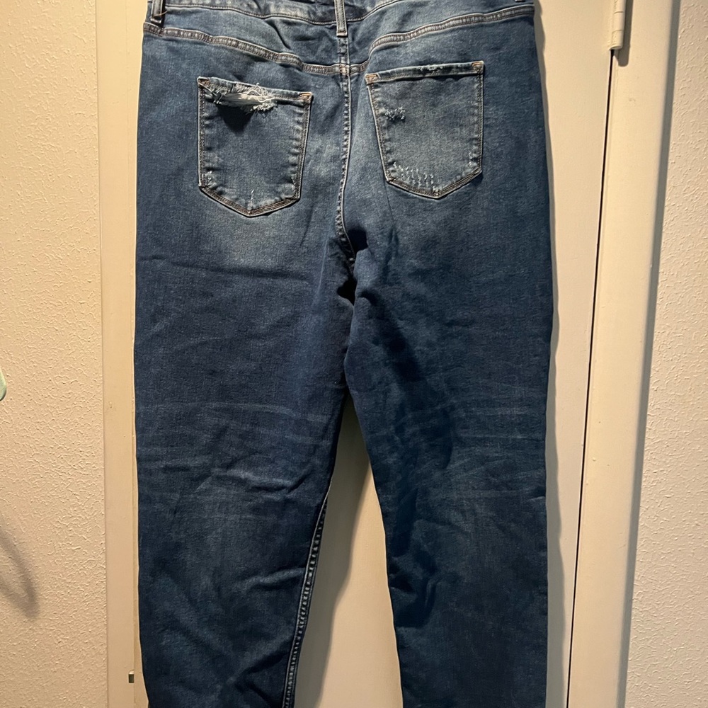 Boyfriend Jeans- Button down - Picture 2 of 2